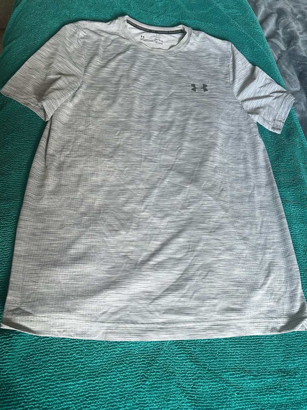 Under Armour Heather Gray Performance Short Sleeve Tee